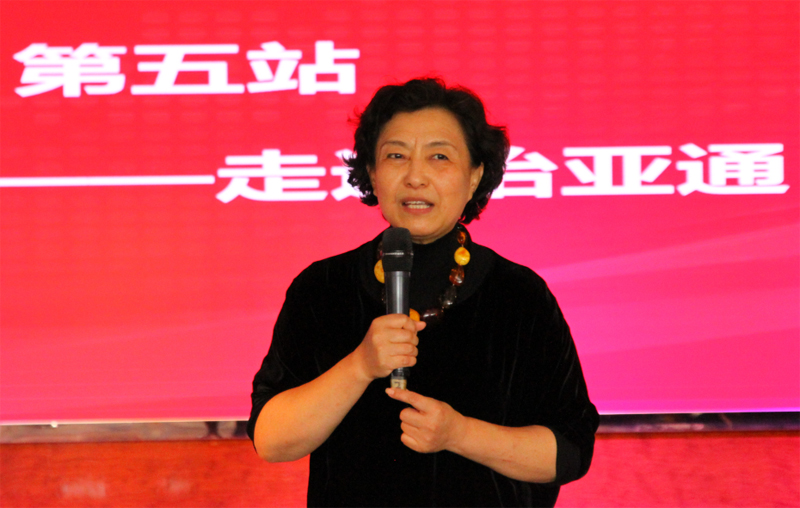 走进怡亚通3.jpg 走进怡亚通3.jpg