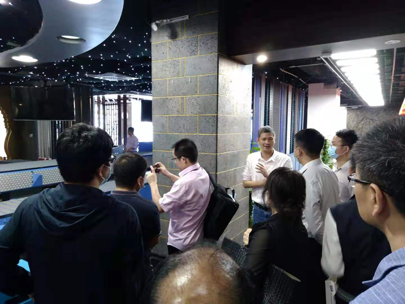 走进华南新海9.jpg 走进华南新海9.jpg