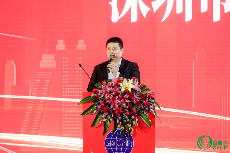 深圳市物流与供应链管理协会副秘书长 李贵平发言.jpg 深圳市物流与供应链管理协会副秘书长 李贵平发言.jpg